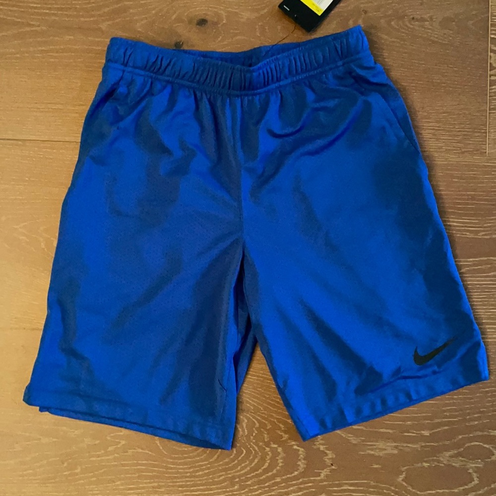 New Nike Drifit shorts Men’s S